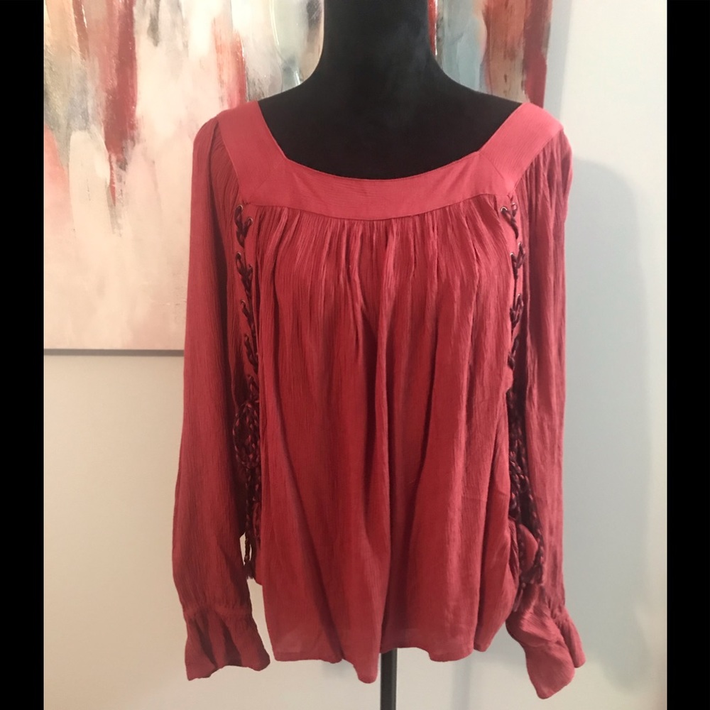 NWT Jessica Simpson blouse